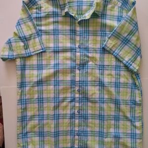 Columbia Women's Button Down Blouse.